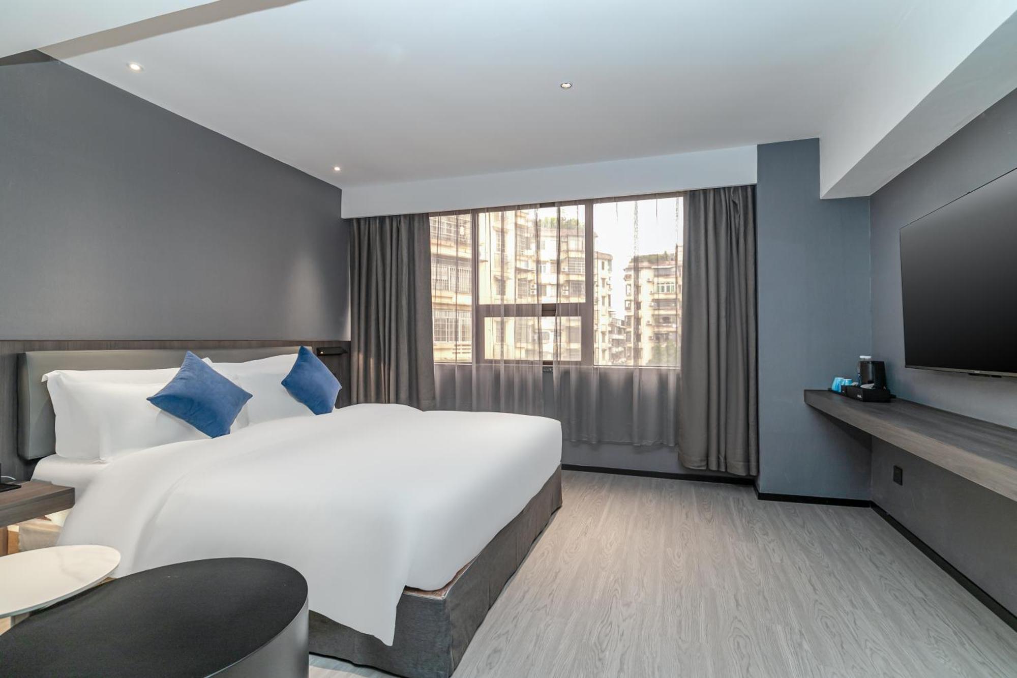 Insail Hotels Гуанджоу Екстериор снимка