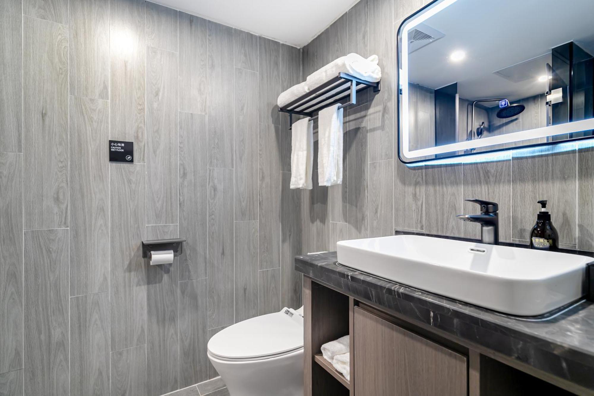 Insail Hotels Гуанджоу Екстериор снимка